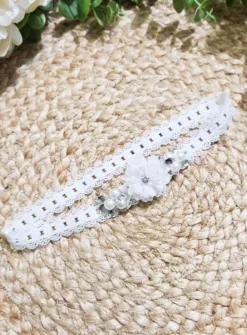 Bandeau baptême fleurs et perles
