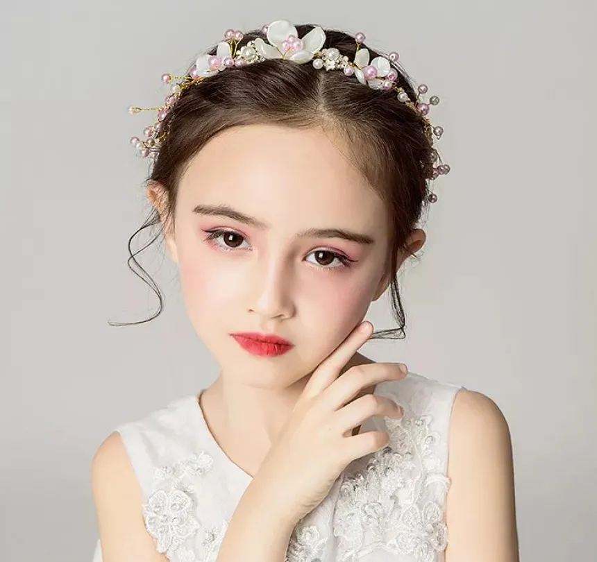 Bijoux de tête couronne fleurs et perles