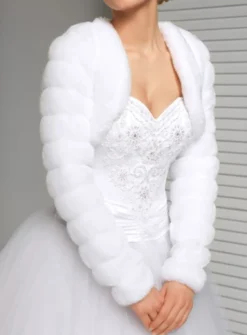 Boléro fausse fourrure femme court manches longues