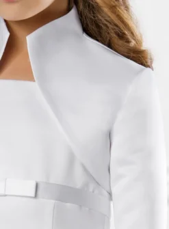 Boléro fille en satin et col montant