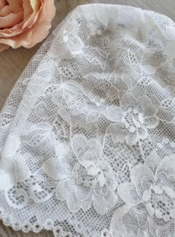 Bonnet dentelle bébé fille