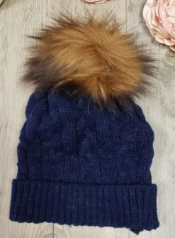 Bonnet pompon fourrure bébé