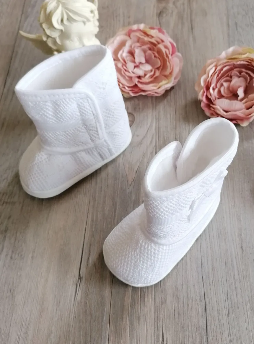 Bottes bébé fille hiver dentelle blanche