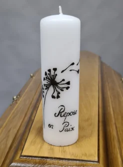 Bougie de deuil Fleurs coeur Repose en paix personnalisable Blanc