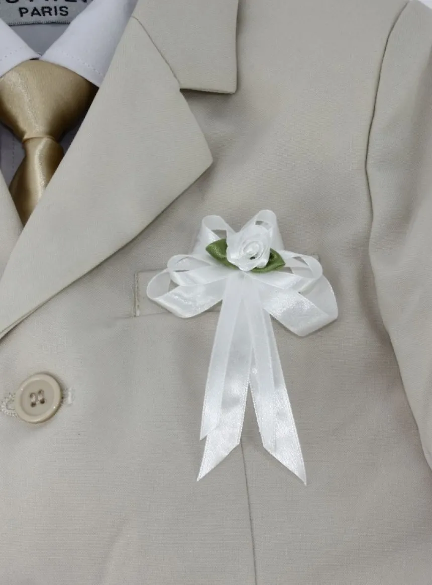 Boutonnière fleur et ruban satin