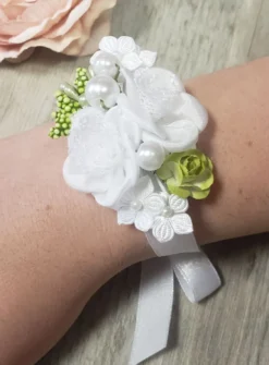 Bracelet de cérémonie avec ruban et fleur Blanc