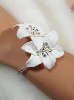 Bracelet fleurs et strass Blanc