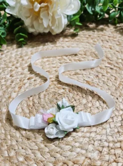 Bracelet ruban fleuri pour demoiselle d'honneur