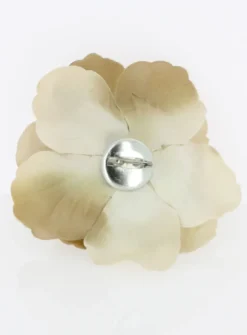 Broche fleur tissu mariage