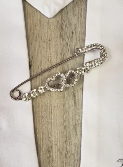 Broche épingle à nourice bijou strass cœur