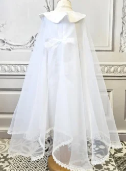 Cape bébé longue pour baptême