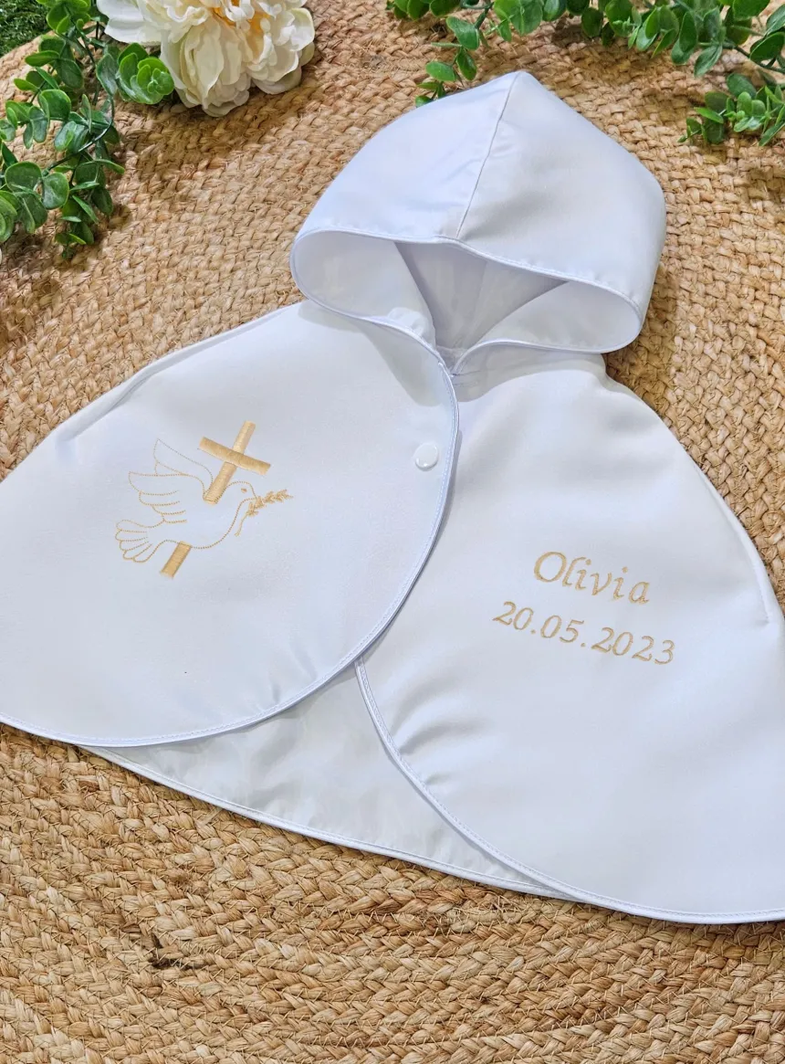 cape blanche satin avec passage des bras - Personnalisable