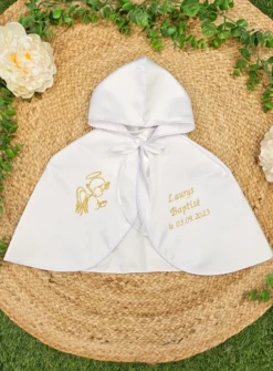 Cape de baptême blanche en satin avec capuche Blanc bébé