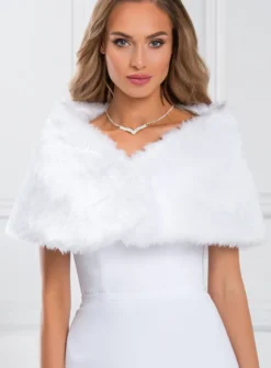 Cape en fausse fourrure de mariage