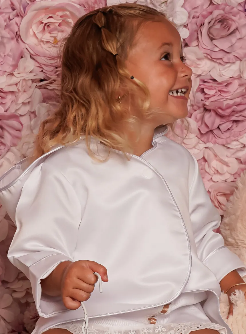 Cape mixte fille ou garçon en satin blanche