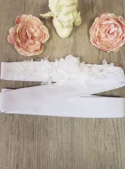 Ceinture dentelle perlée et fleurs large - Collection Création Blanc