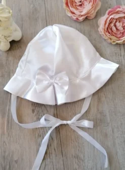 Chapeau bébé fille satin blanc