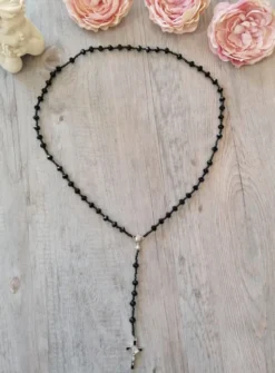 Chapelet noir perles et croix Noir