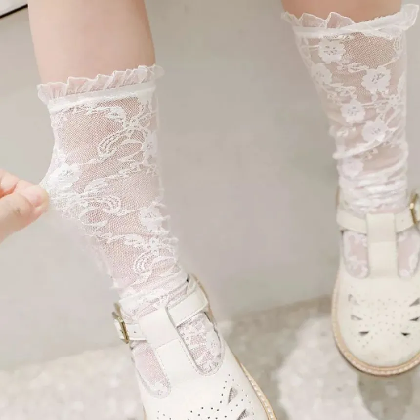 Chaussettes hautes dentelle fille