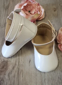 Chaussons babies vernis bébé fille