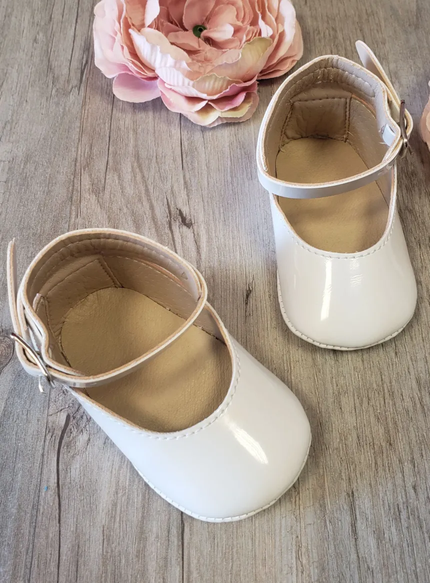 Chaussons babies vernis bébé fille