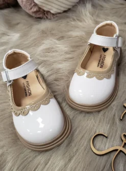 Chaussures Babies vernies fille