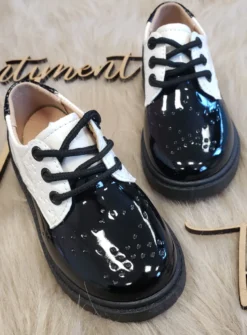 Chaussures bicolores noires et blanches pour cérémonie mixte