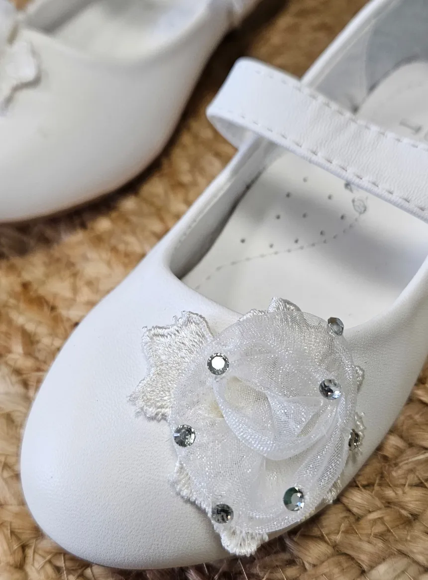 Chaussures cérémonie fille pas chère à lanière fleurs et strass