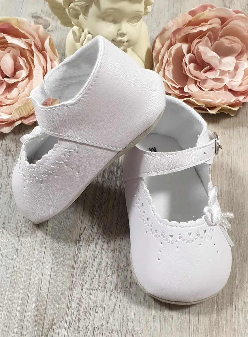 Chaussures de baptême bébé fille coeur