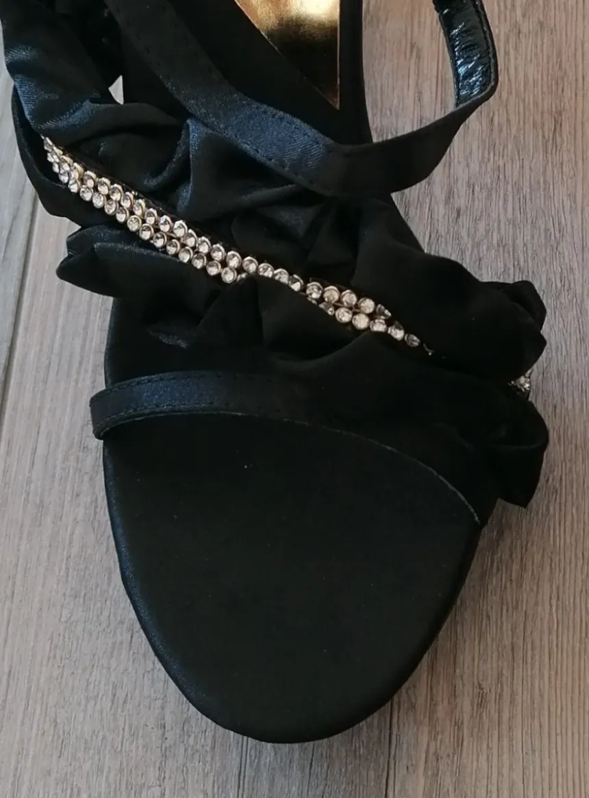 Chaussures de soirée femme strass et or