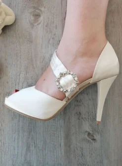 Chaussures mariée cérémonie femme lanière et strass