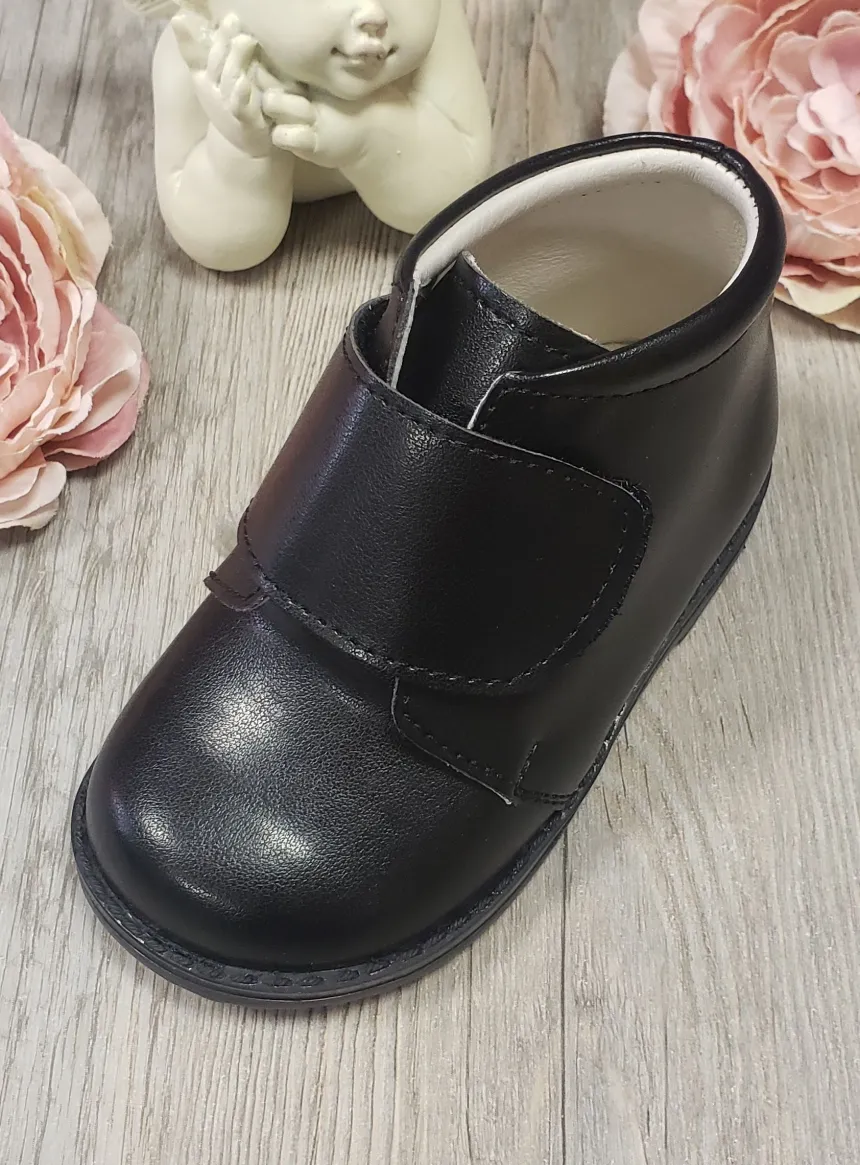 Chaussures petit garçon Malo couleurs sombres