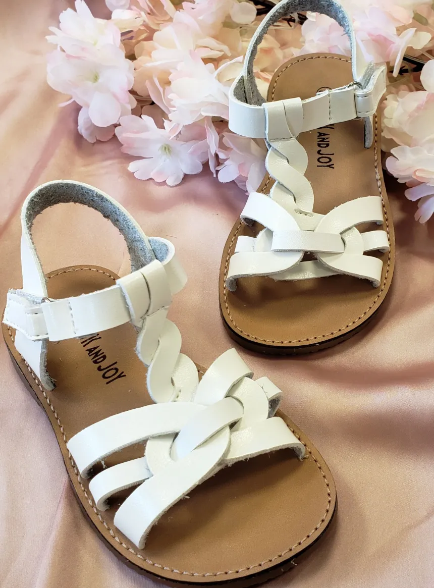 Chaussures sandales tressées fille blanche