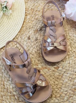 Chaussures sandales tressées fille