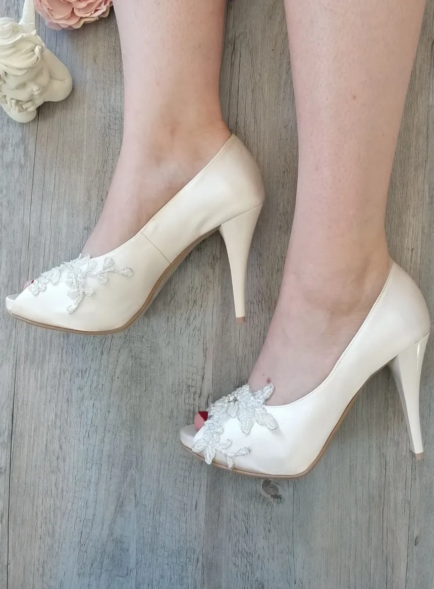 Chaussures satin mariée cérémonie femme ouverte