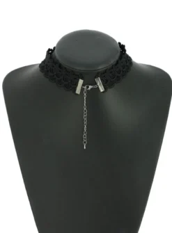 Chocker ras du cou dentelle noire Noir