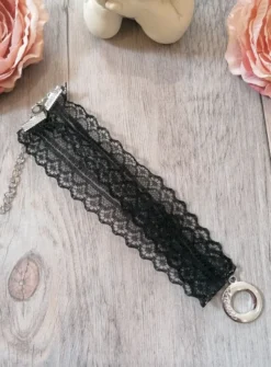 choker dentelle avec chainette