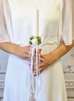 Cierge de Communion avec fleurs et ruban