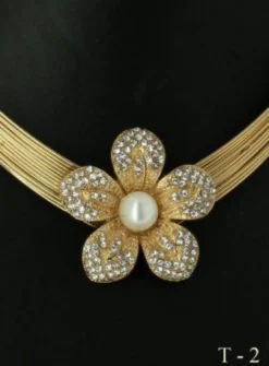 Collier mariage doré avec perle