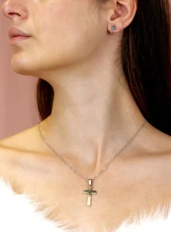Collier pendentif Croix + boucles d'oreilles