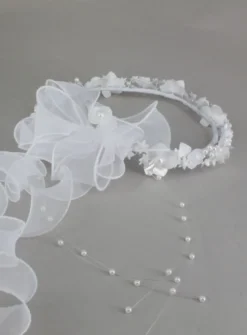 Couronne de communion ronde blanche fleur ruban Blanc