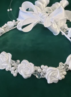 Couronne de fleur avec fleurs Blanc