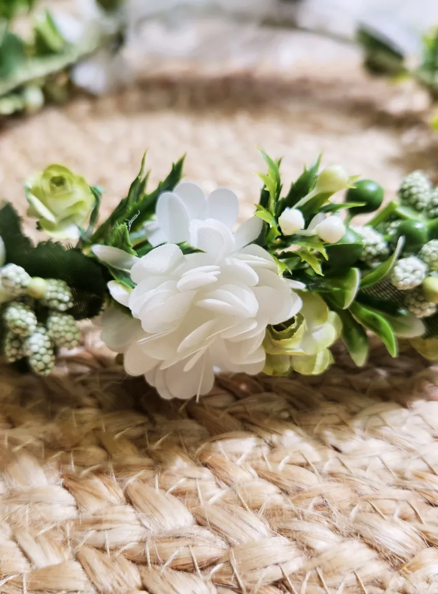 Couronne de Fleurs Ivoire et Feuillage Champêtre