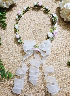 Couronne de fleurs synthétiques de haute qualité