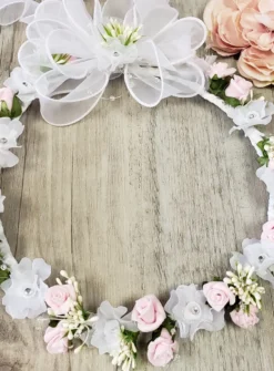 Couronne fleurs blanches et roses avec feuillage Blanc