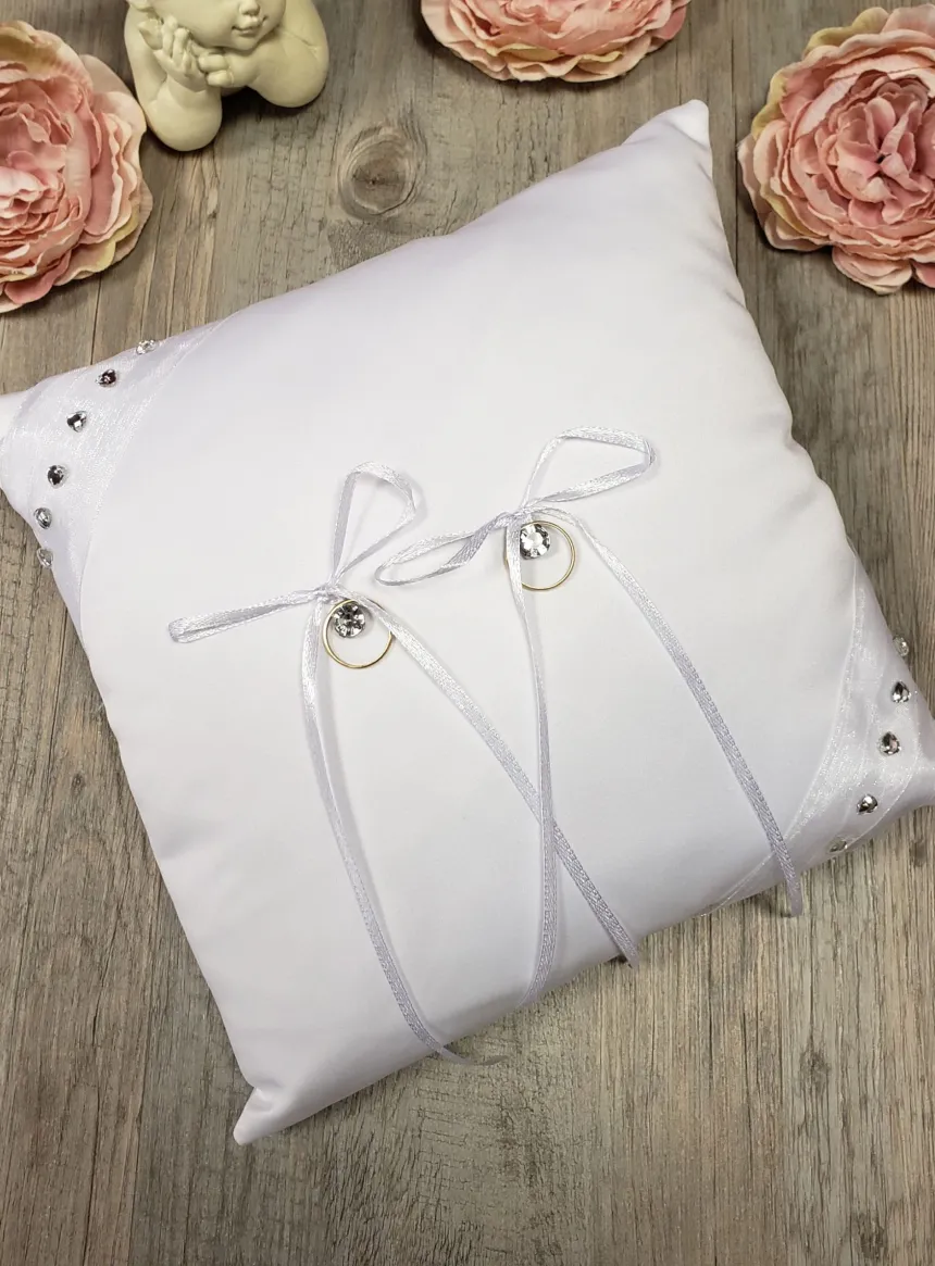 Coussin de mariage pour alliances romantique