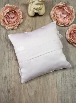 Coussin porte alliance dentelle et organza