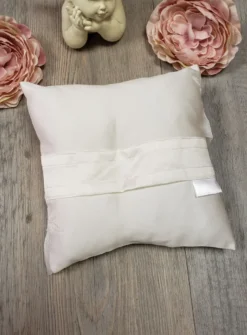 Coussin porte alliance dentelle et organza