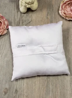 Coussin porte alliances dentelle et rubans