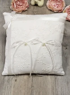 Coussin pour alliances dentelle blanche
